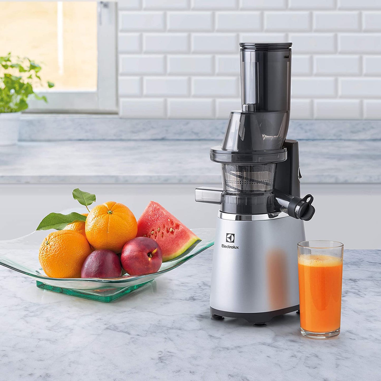 Storcator fructe Electrolux ESJ4000