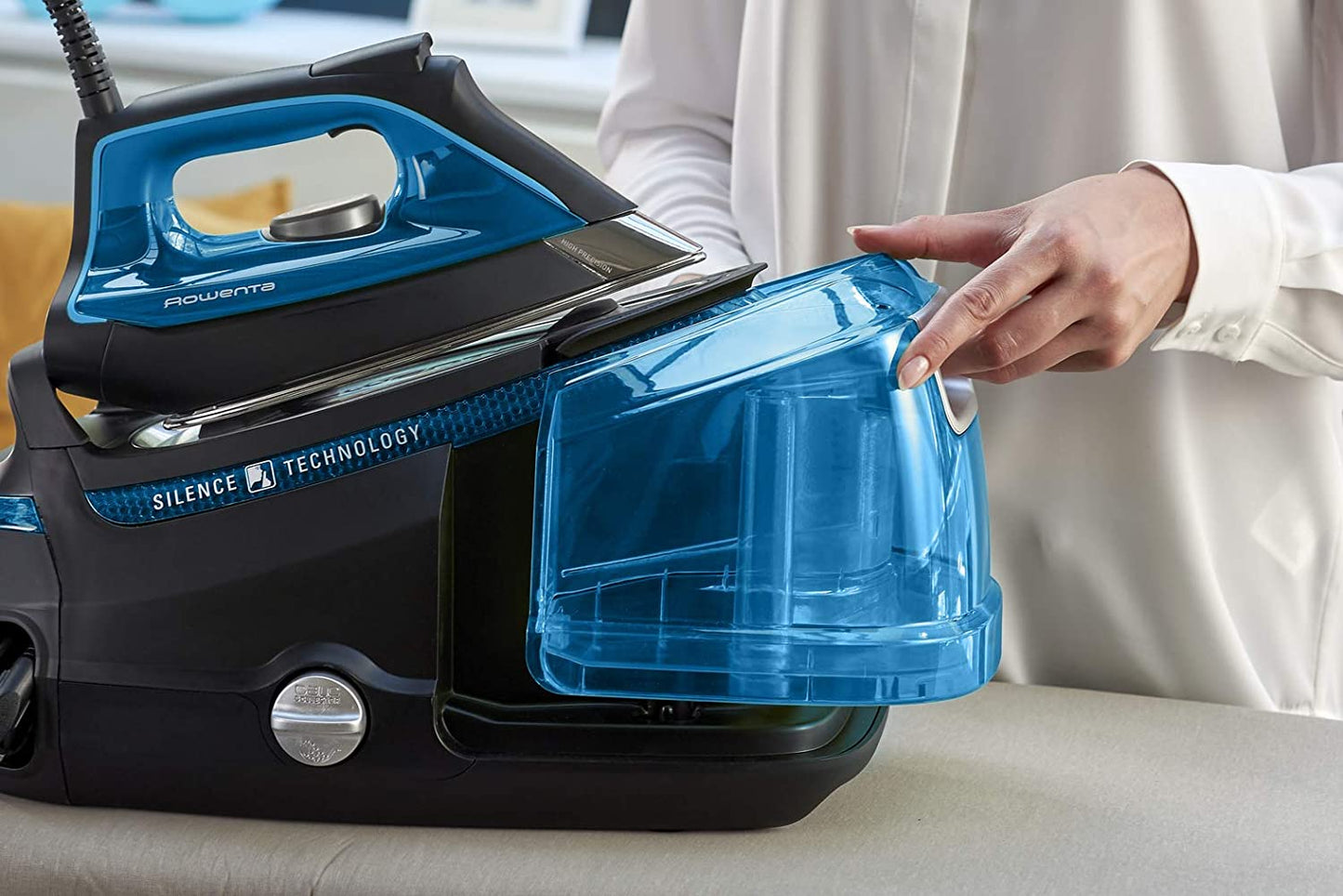 Statie de calcat Rowenta Silence Steam Pro DG9222 produs Second hand